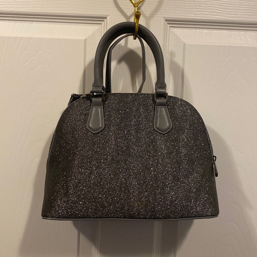 Purse with sparkel